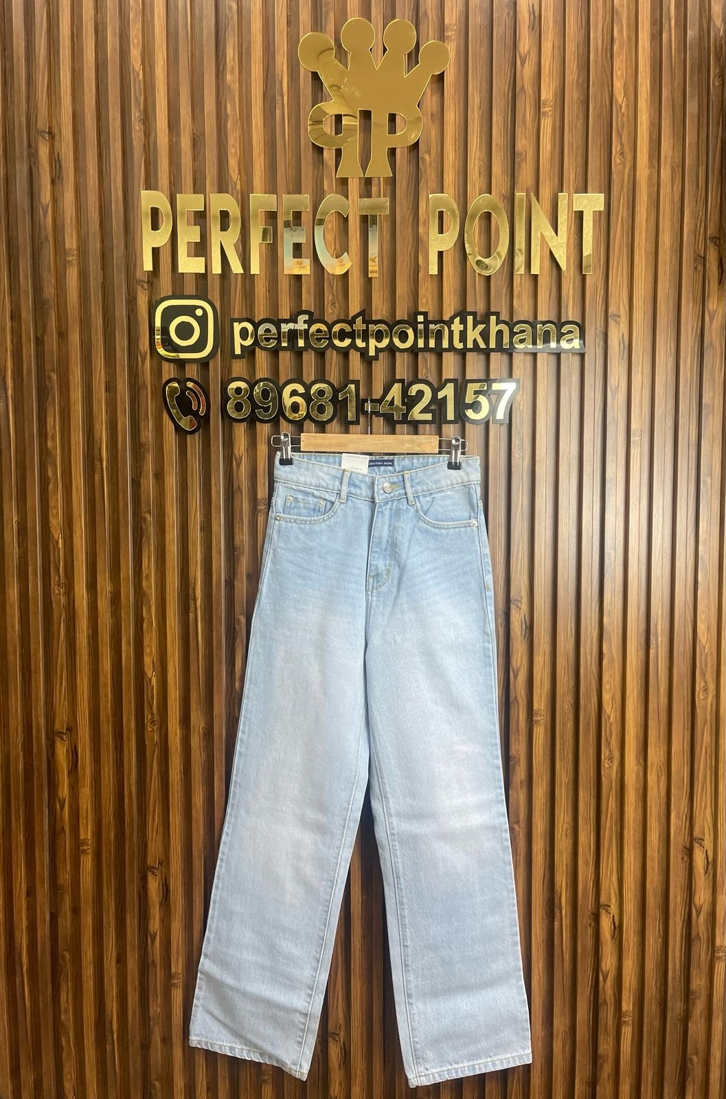 Light Ice Jeans