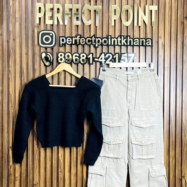 Square Neck Top With Superiour Cargo"s