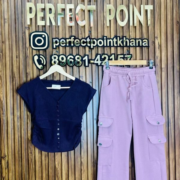 V Neck Top with Pocket Qlotes – Chinese Style