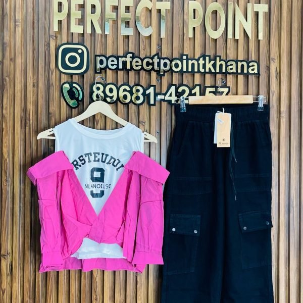 Drop Shirt with Cargo Jeans – Drop Shoulder with Straight Fit